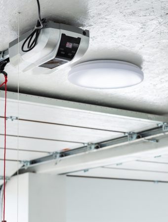 Neighborhood Garage Pros Professional Service